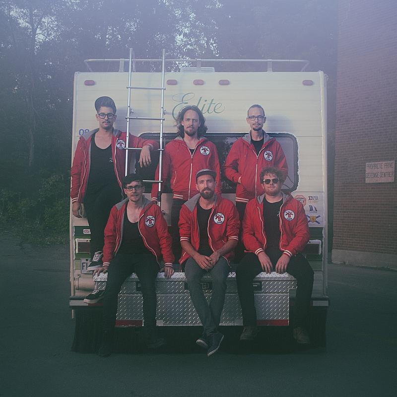 La Famille Ouellette azimuth