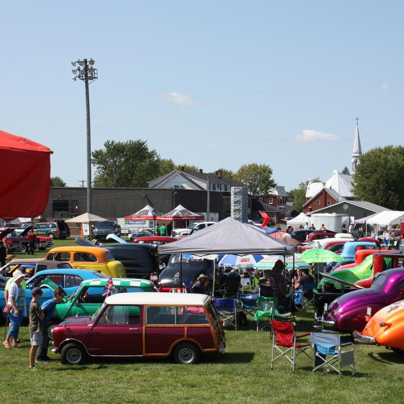 Sainte Victoire en Fete 2017 auto retro