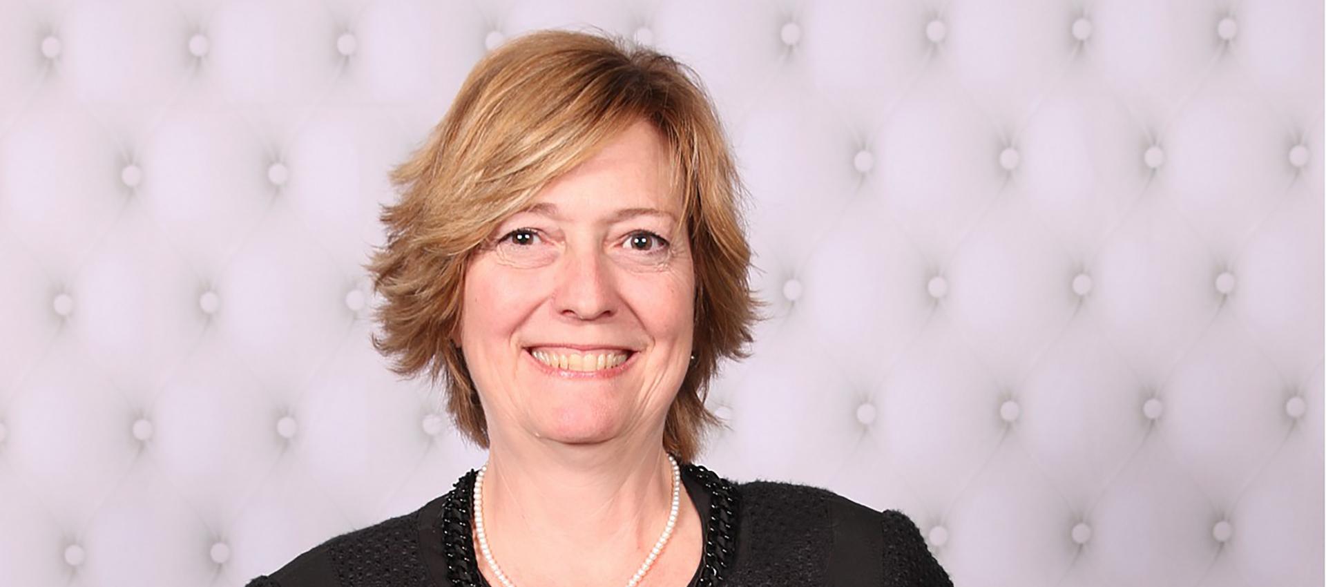 Martine Bourgeois gala merite economique