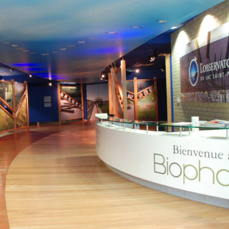 biophare hall dentree du biophare