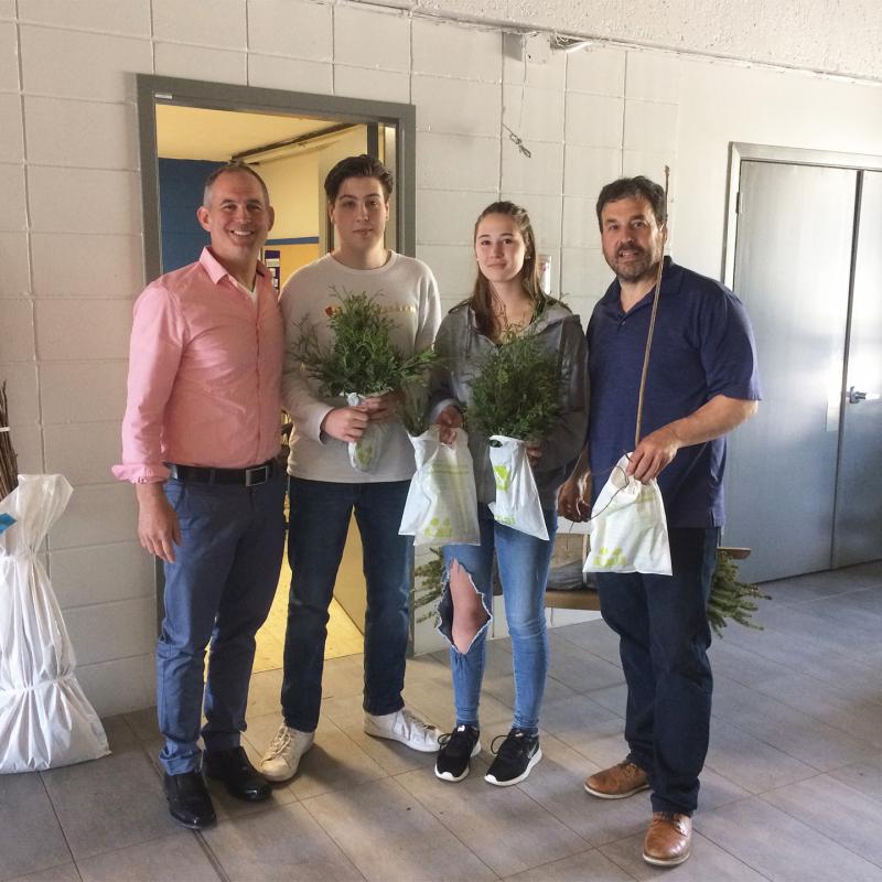 Distribution arbres ESFL 2019