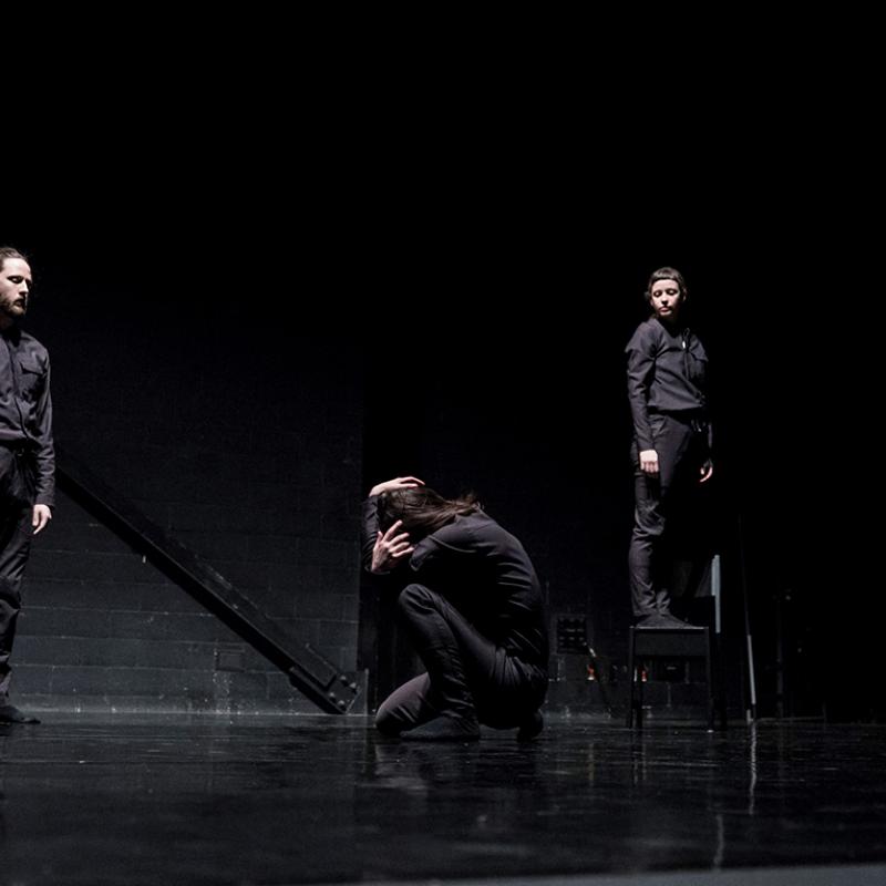 quoifaire soreltracyetcie lefils dadrien danse3